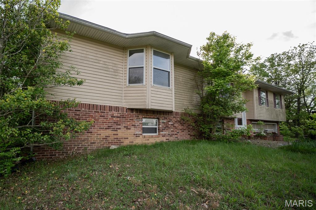 7754 Liberty School Road Leslie, MO 63056 - Photo 2 of 23