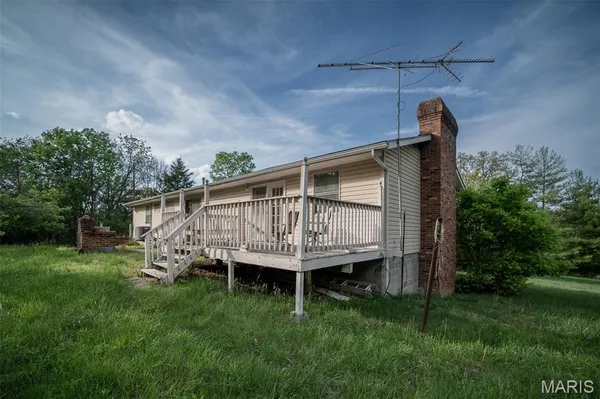 $205,000 | 7754 Liberty School Road, Leslie, MO 63056