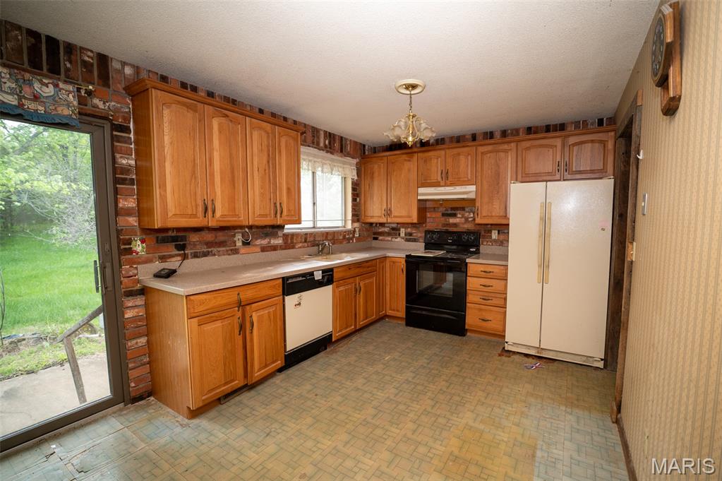 7754 Liberty School Road Leslie, MO 63056 - Photo 10 of 23