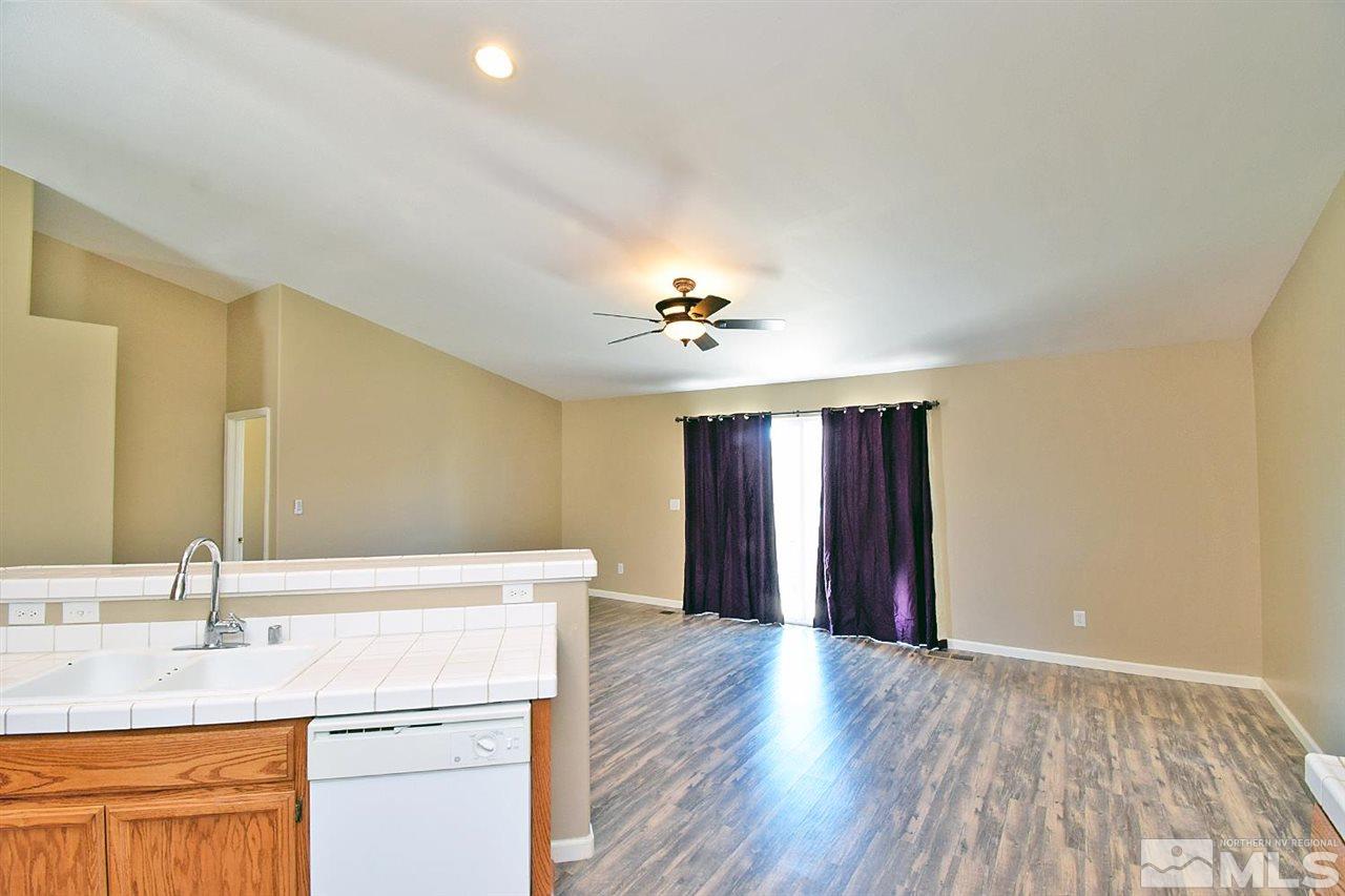 513 St Louis Road Fernley, NV 89408 - Photo 5 of 30 Photo 5