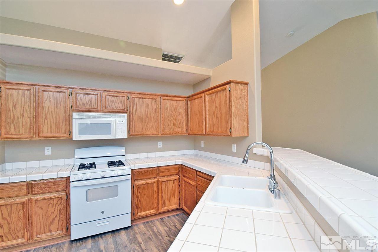 513 St Louis Road Fernley, NV 89408 - Photo 7 of 30 Photo 7