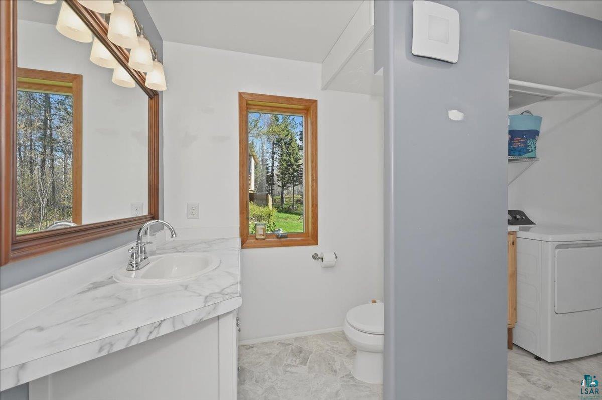 6989 South Pine Road Hawthorne, WI 54874 - Photo 12 of 38