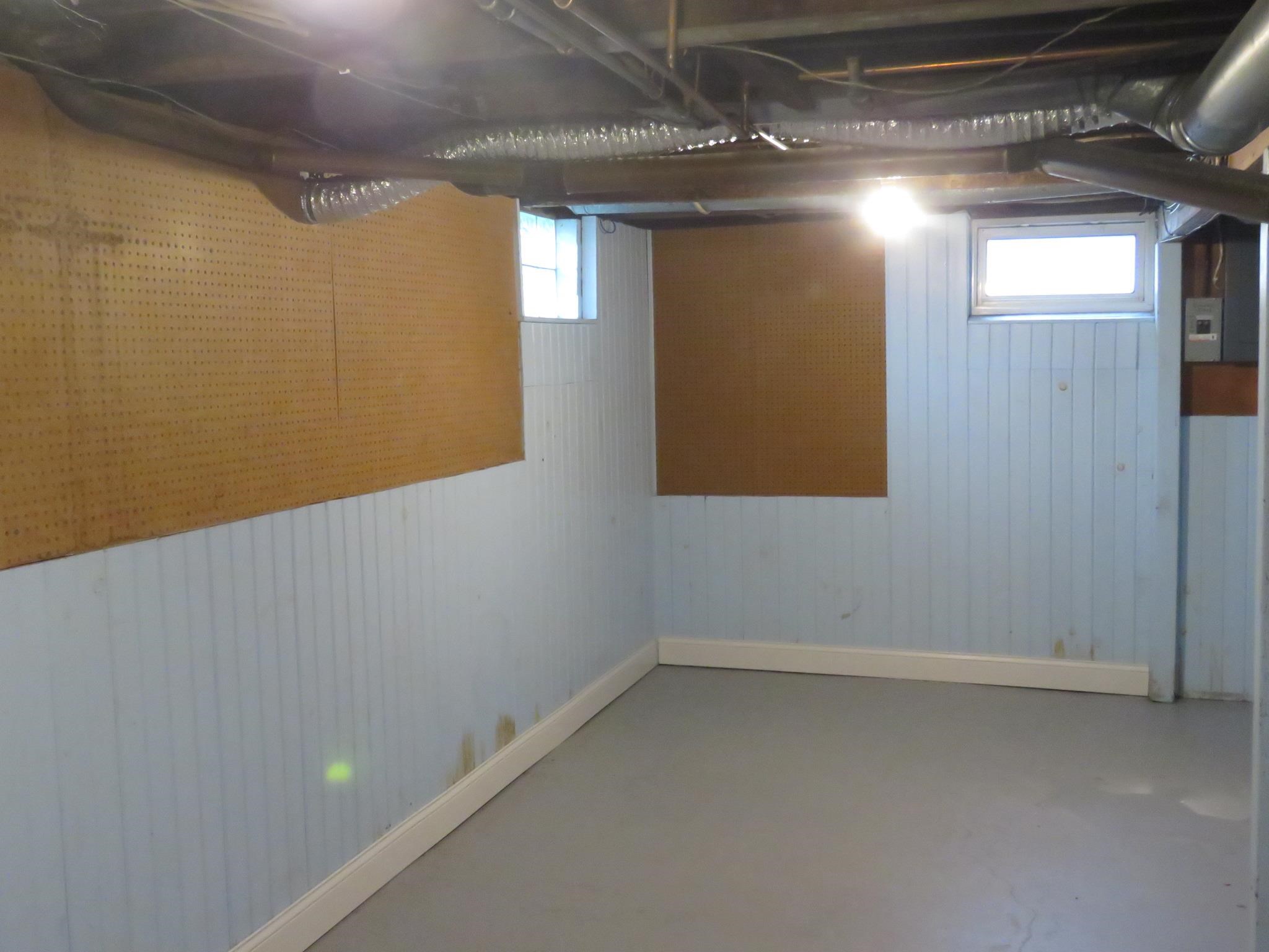 114 North Spring Street Geneseo, IL 61254 - Photo 17 of 25 Gallery Image 17