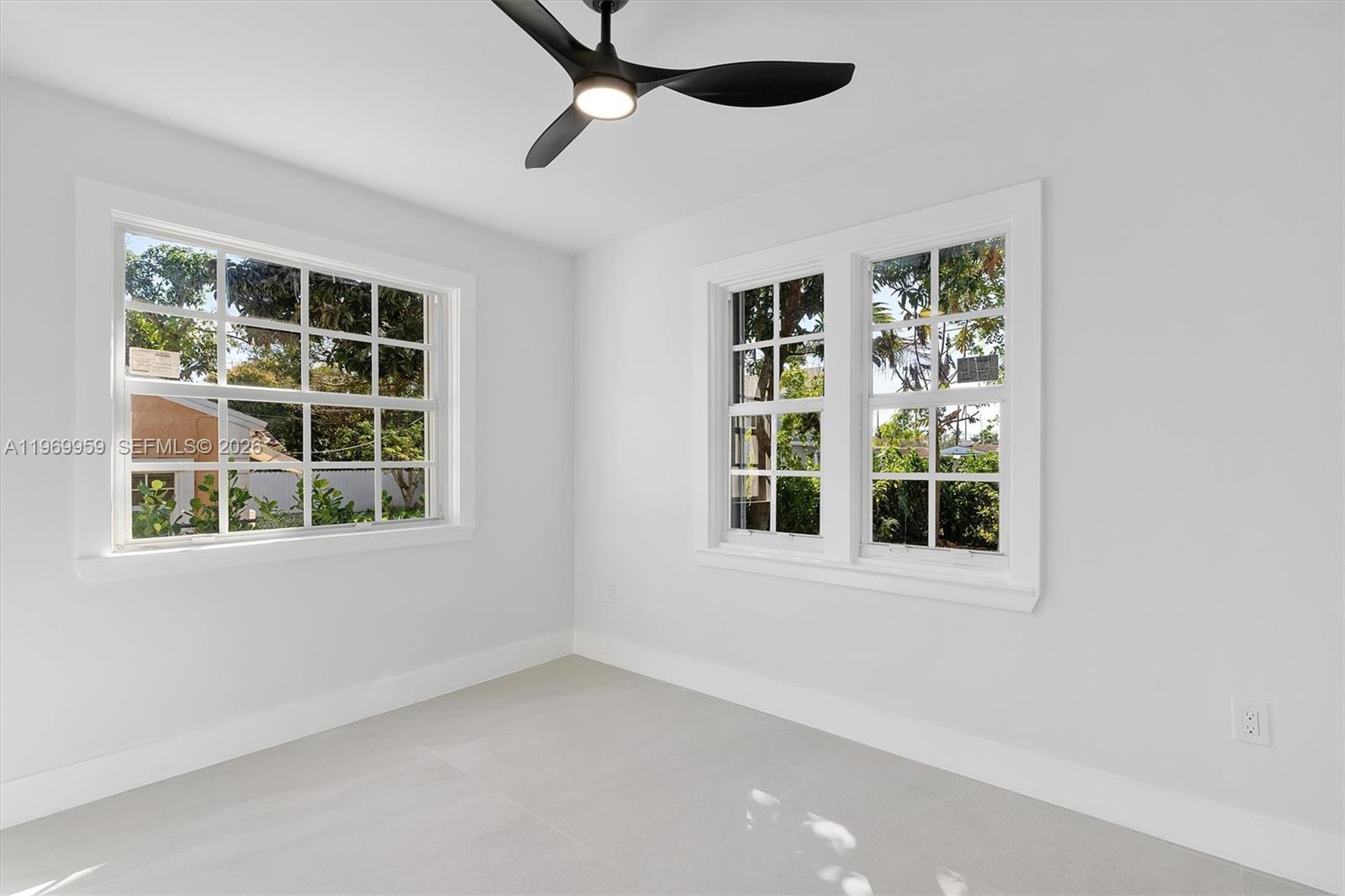 560 Northeast 110th Terrace Miami, FL 33161 - Photo 29 of 49