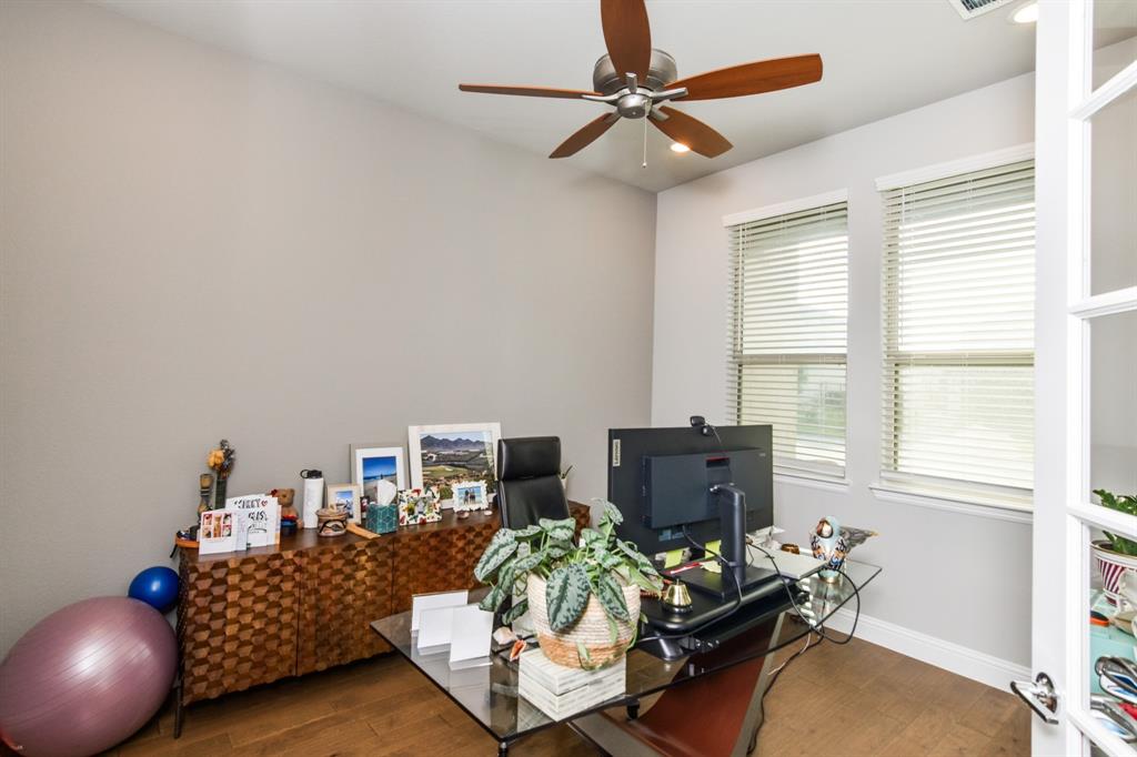 2516 Maidenhair Road Frisco, TX 75033 - Photo 21 of 30 a living room with furniture and a window