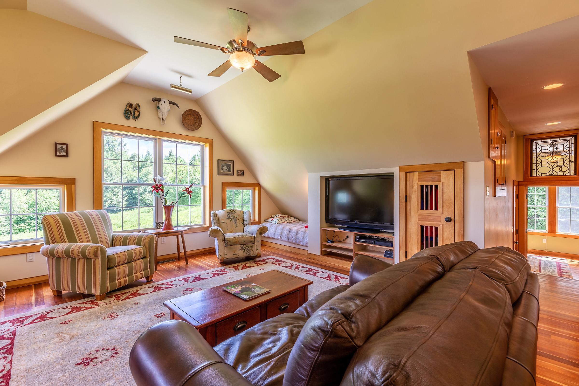 788 Dawley Road Mount Holly, VT 05758 - Photo 14 of 40