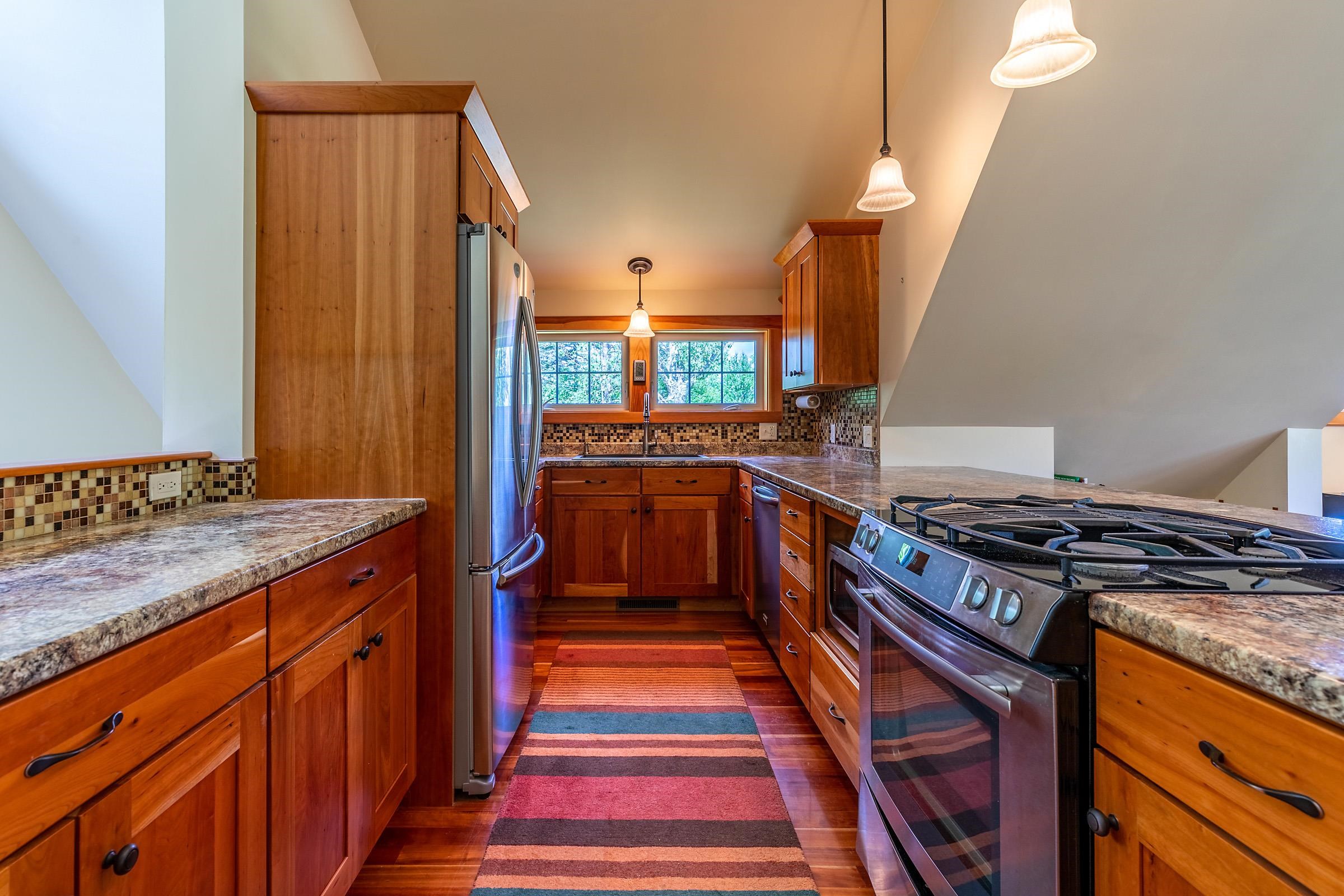 788 Dawley Road Mount Holly, VT 05758 - Photo 9 of 40