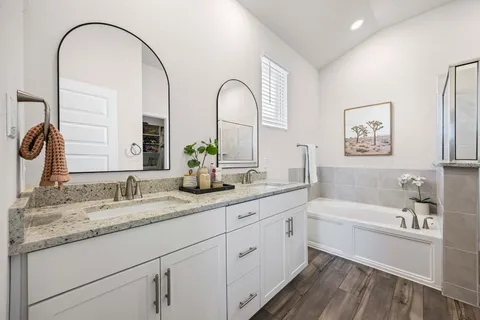 $575,000 | 369 Sue Peaks Loop, Dripping Springs, TX 78620