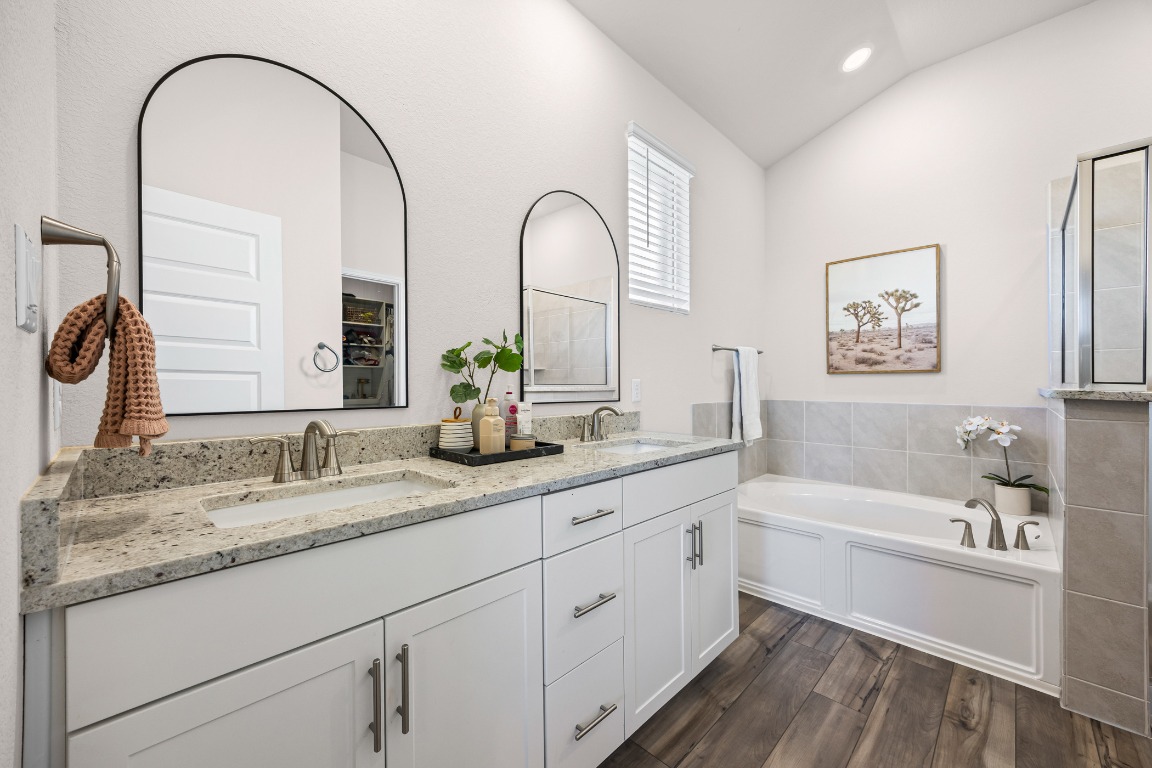 369 Sue Peaks Loop Dripping Springs, TX 78620 - Photo 26 of 38