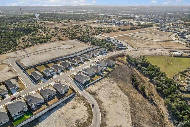 $575,000 | 369 Sue Peaks Loop, Dripping Springs, TX 78620