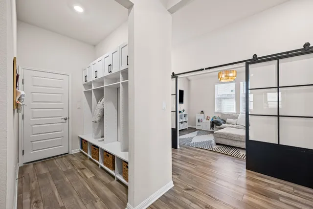 $575,000 | 369 Sue Peaks Loop, Dripping Springs, TX 78620