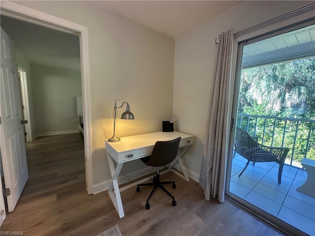 2375 Naples Trace Circle, Unit 7 Naples, FL 34109 - Photo 13 of 28