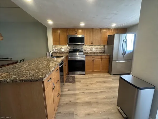 $2,000 | 2375 Naples Trace Circle, Unit 7, Naples, FL 34109