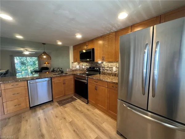 $2,000 | 2375 Naples Trace Circle, Unit 7, Naples, FL 34109