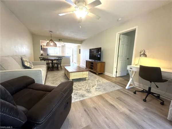 $2,000 | 2375 Naples Trace Circle, Unit 7, Naples, FL 34109