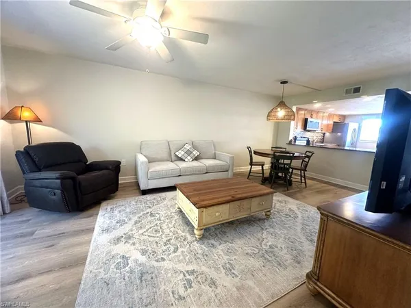 $2,000 | 2375 Naples Trace Circle, Unit 7, Naples, FL 34109