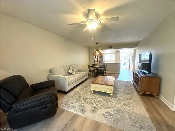 $2,000 | 2375 Naples Trace Circle, Unit 7, Naples, FL 34109