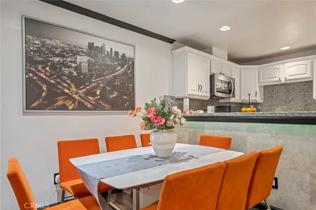 $630,000 | 1940 North Highland Avenue, Unit 3, Los Angeles, CA 90068