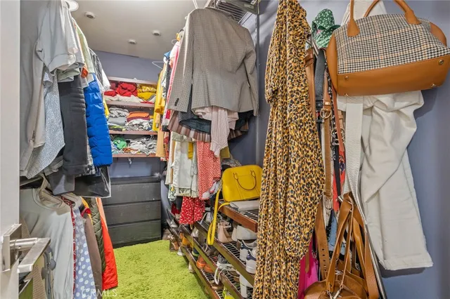 $630,000 | 1940 North Highland Avenue, Unit 3, Los Angeles, CA 90068