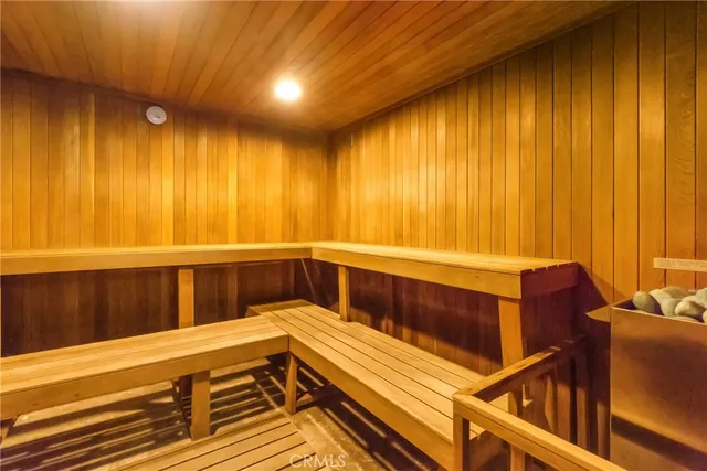 $630,000 | 1940 North Highland Avenue, Unit 3, Los Angeles, CA 90068