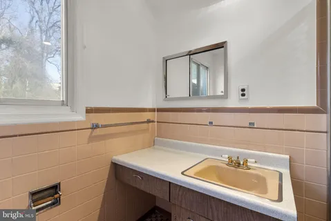 $1,525,000 | 1749 Verbena Street Northwest, Washington, DC 20012