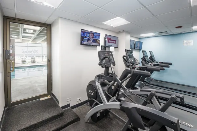 $4,200 | 2650 North Lakeview Avenue, Unit 3101, Chicago, IL 60614