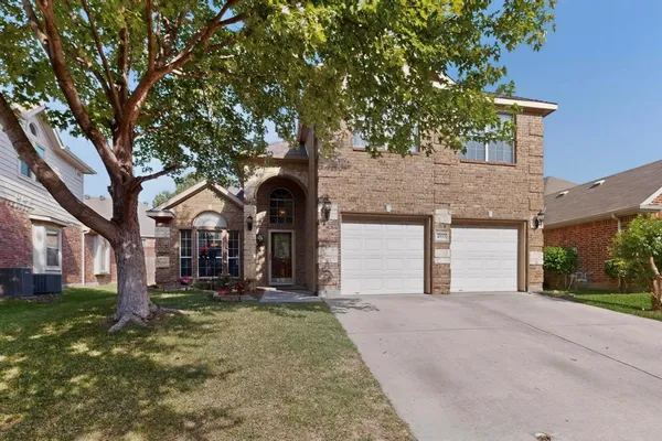 $464,900 | 4933 Bacon Drive, Fort Worth, TX 76244