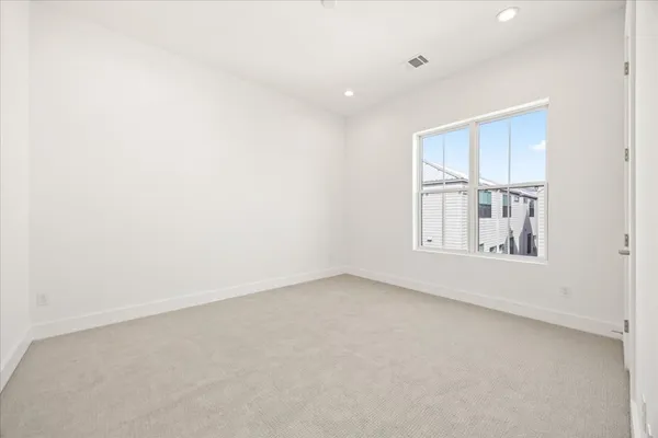$494,990 | 2855 Decker Pl., Houston, TX 77003