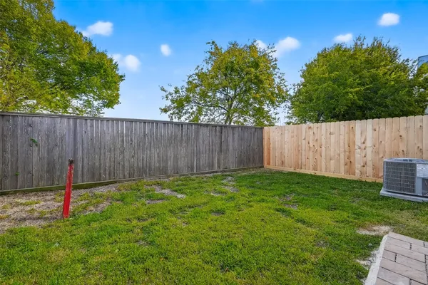 $494,990 | 2855 Decker Pl., Houston, TX 77003
