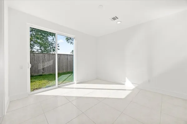 $494,990 | 2855 Decker Pl., Houston, TX 77003