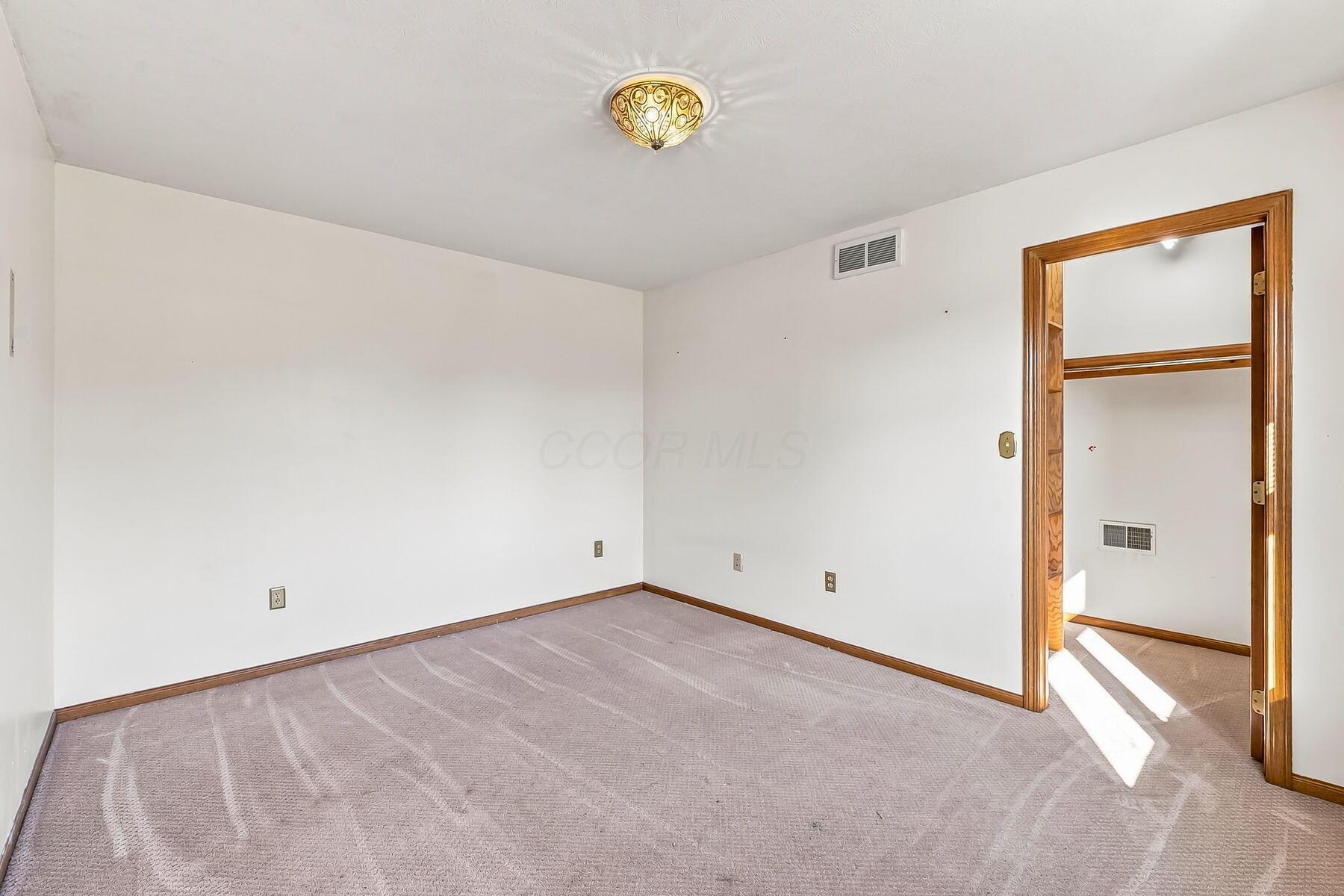 807 Brookpark Road Marion, OH 43302 - Photo 59 of 78 60-web-or-mls-807 Brookpark Rd-159