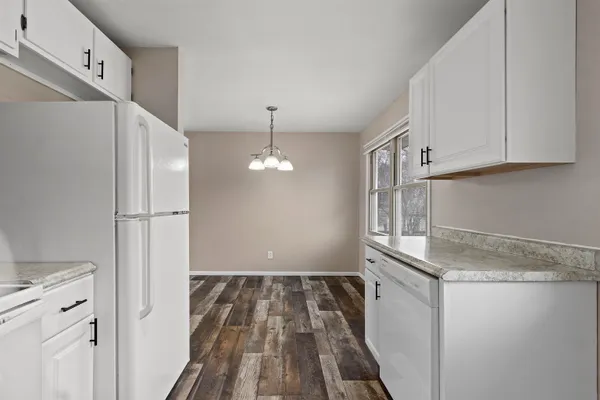 $268,000 | 1204 East Park Hills Drive, Appleton, WI 54915