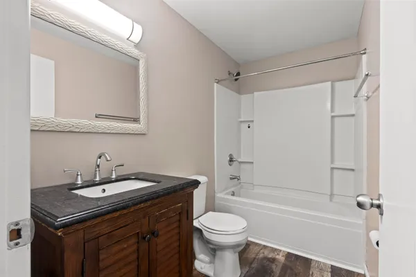 $268,000 | 1204 East Park Hills Drive, Appleton, WI 54915