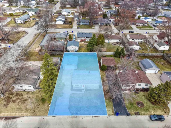 $268,000 | 1204 East Park Hills Drive, Appleton, WI 54915