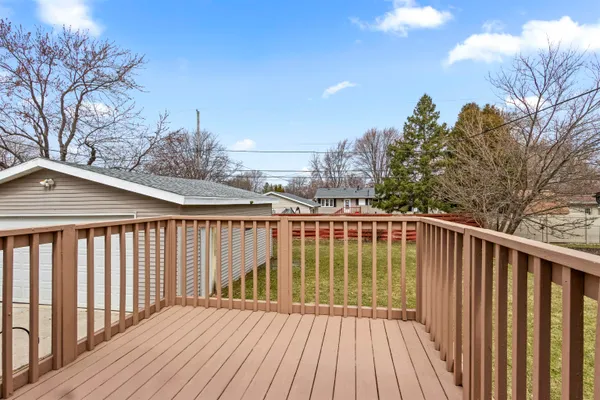 $268,000 | 1204 East Park Hills Drive, Appleton, WI 54915