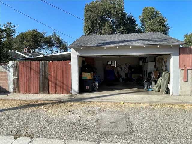 $729,000 | 218 West Gardner Street, Long Beach, CA 90805