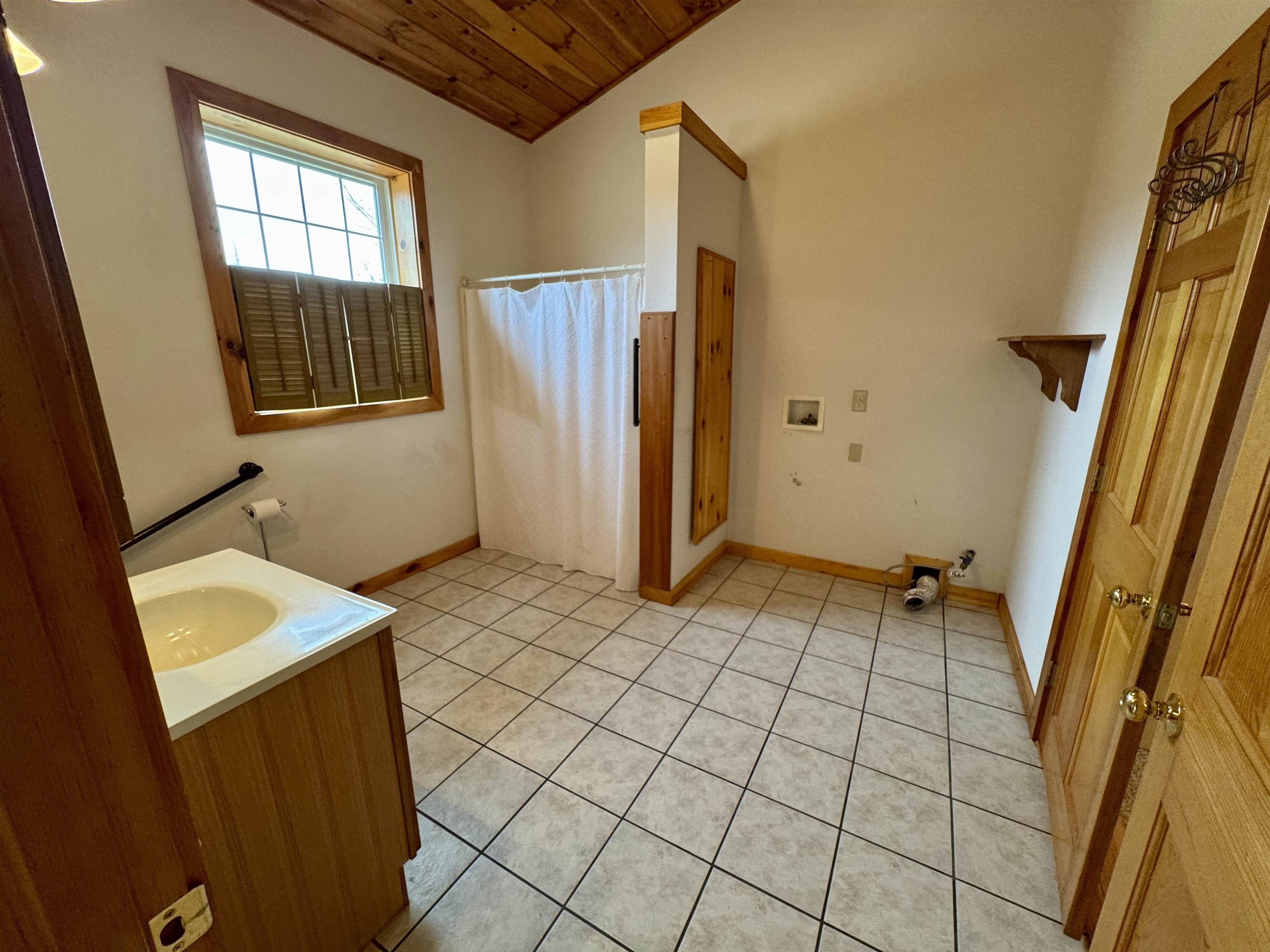 243 Partridge Lane Haverhill, NH 03774 - Photo 12 of 35