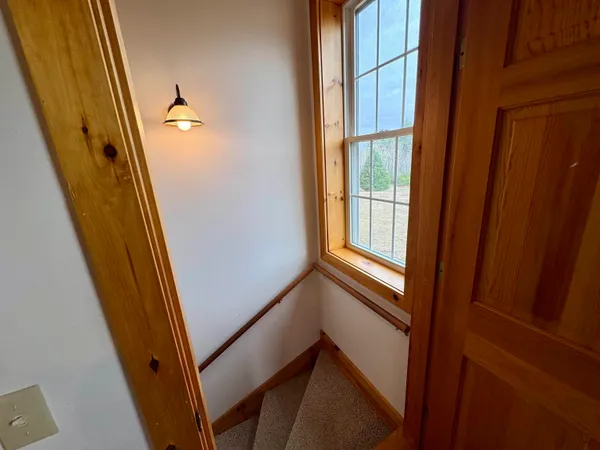 $550,000 | 243 Partridge Lane, Haverhill, NH 03774