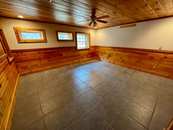 $550,000 | 243 Partridge Lane, Haverhill, NH 03774