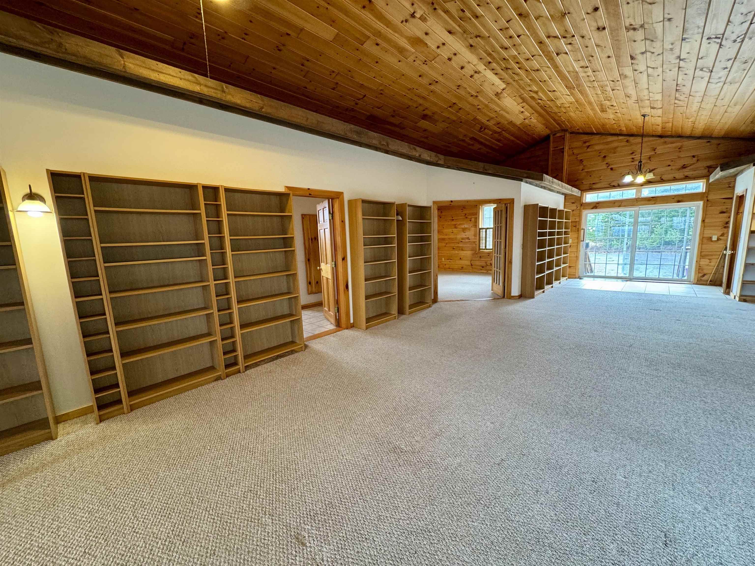 243 Partridge Lane Haverhill, NH 03774 - Photo 6 of 35