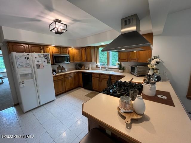 235 South Westcott Road Schenectady, NY 12306 - Photo 9 of 18 235 kit 2