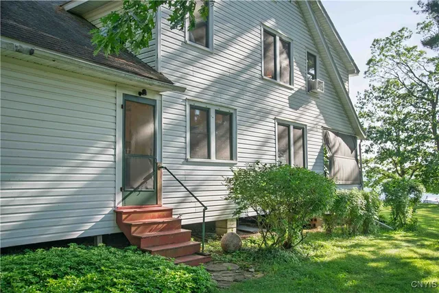 $5,500 | 3177 East Lake Road, Skaneateles, NY 13152