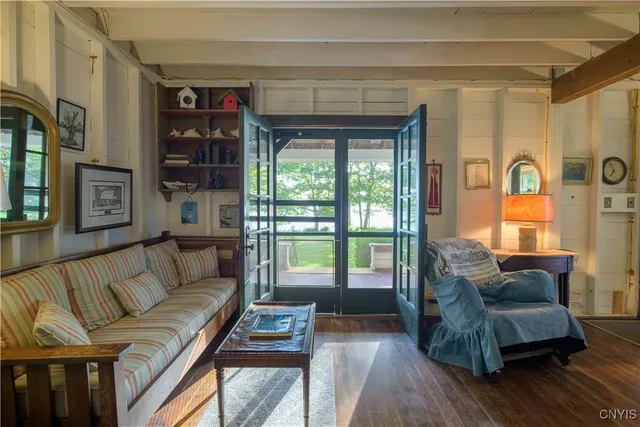 $5,500 | 3177 East Lake Road, Skaneateles, NY 13152