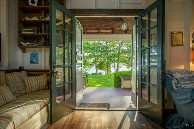 $5,500 | 3177 East Lake Road, Skaneateles, NY 13152