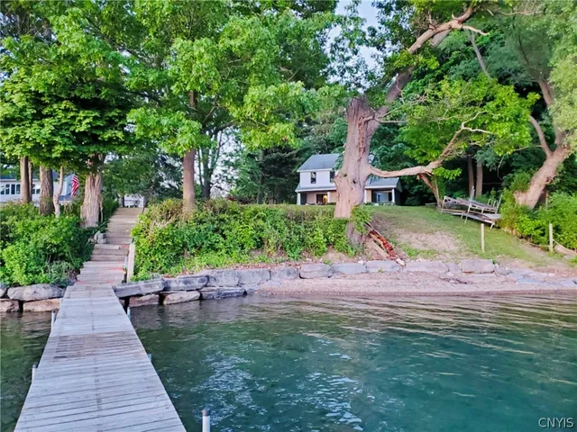 $5,500 | 3177 East Lake Road, Skaneateles, NY 13152