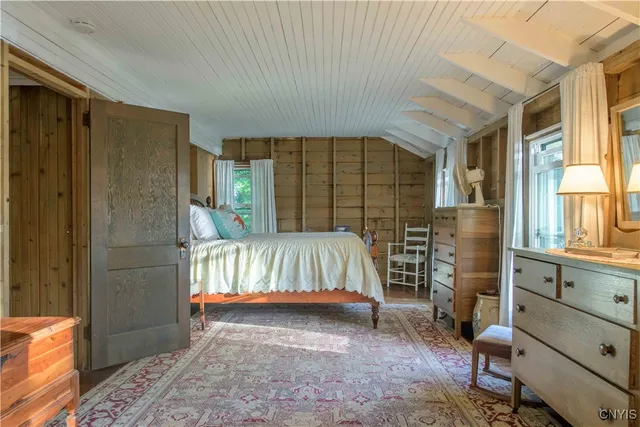 $5,500 | 3177 East Lake Road, Skaneateles, NY 13152