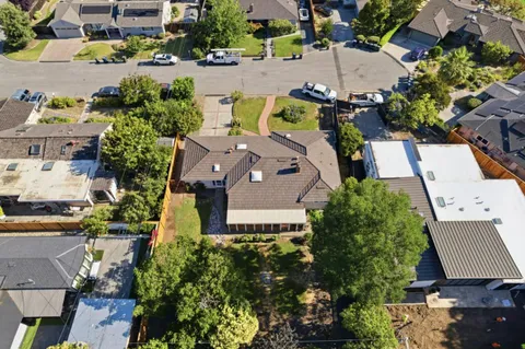 $3,600,000 | 1710 Penny Way, Los Altos, CA 94024