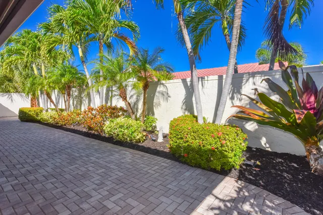 $5,900 | 1469 VÃa Privada, Jupiter, FL 33477