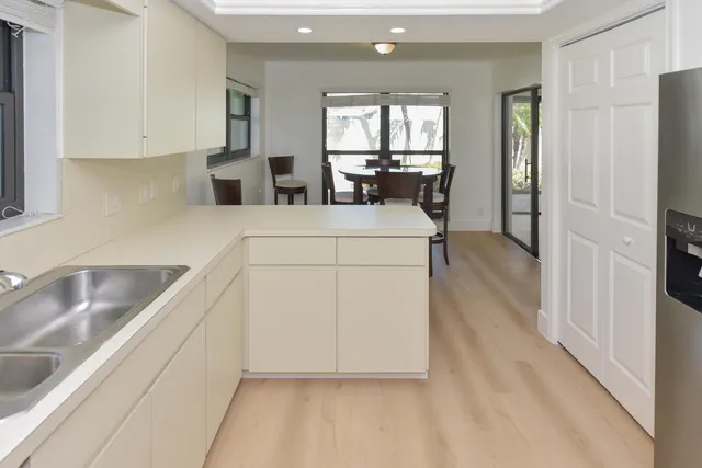 $5,900 | 1469 VÃa Privada, Jupiter, FL 33477