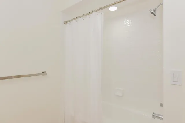 $5,900 | 1469 VÃa Privada, Jupiter, FL 33477